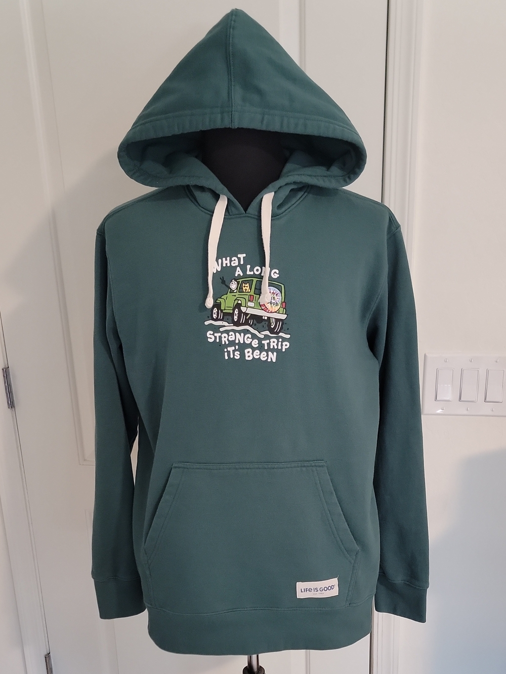 Life Is Good Men's Forest Green Graphic Pullover Hoodie